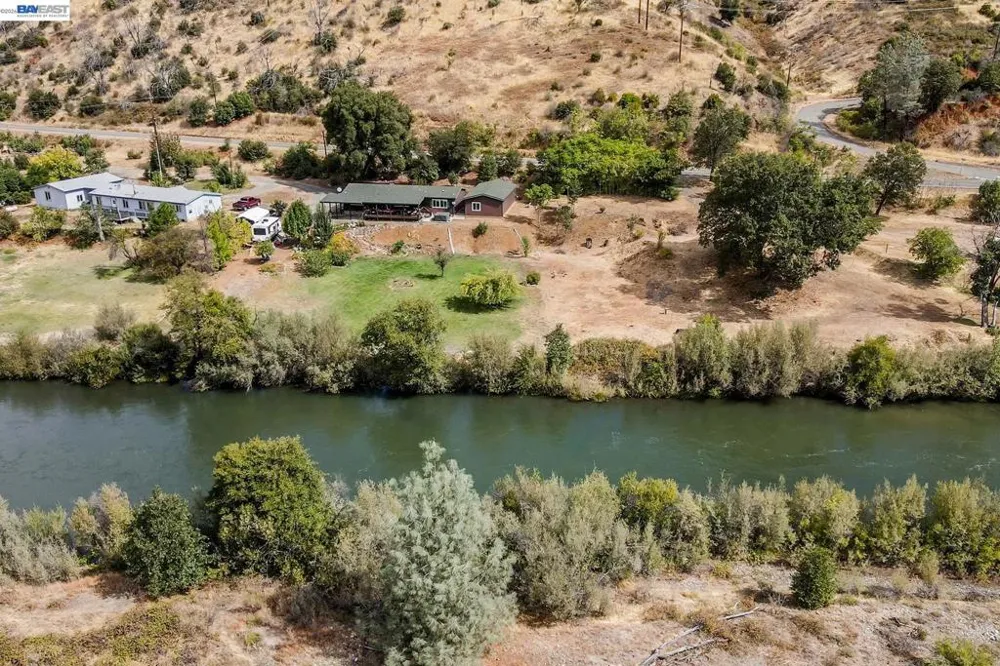 303 Bear Springs Rd. Junction City, CA 96048
