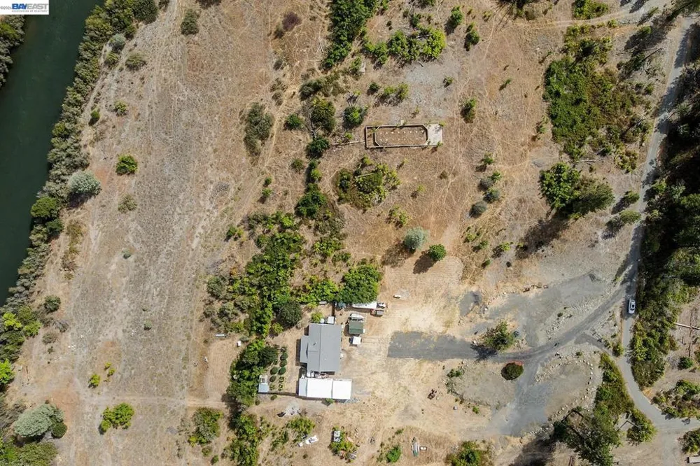 303 Bear Springs Rd. Junction City, CA 96048