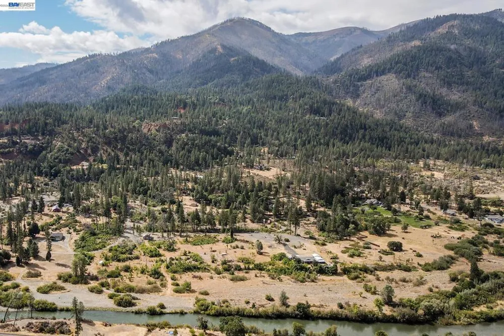 303 Bear Springs Rd. Junction City, CA 96048