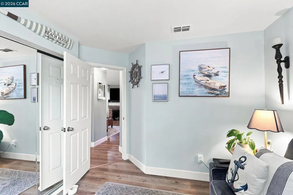 25 Sparrow Hawk Ct. Oakley, CA 94561
