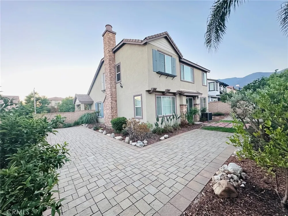 6043 Blossom Place Rancho Cucamonga, CA 91739