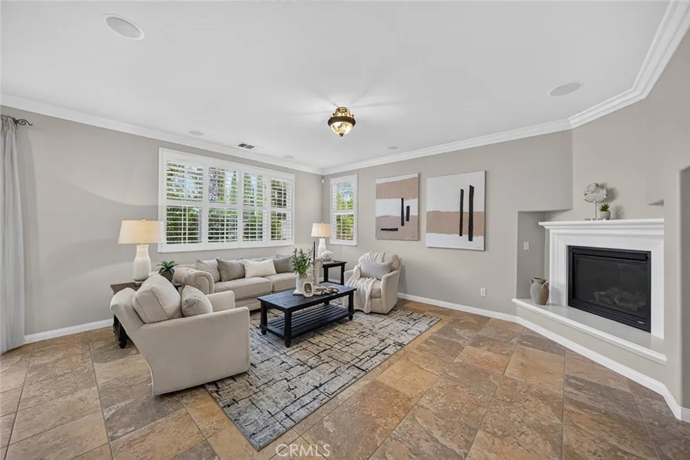 6043 Blossom Place Rancho Cucamonga, CA 91739