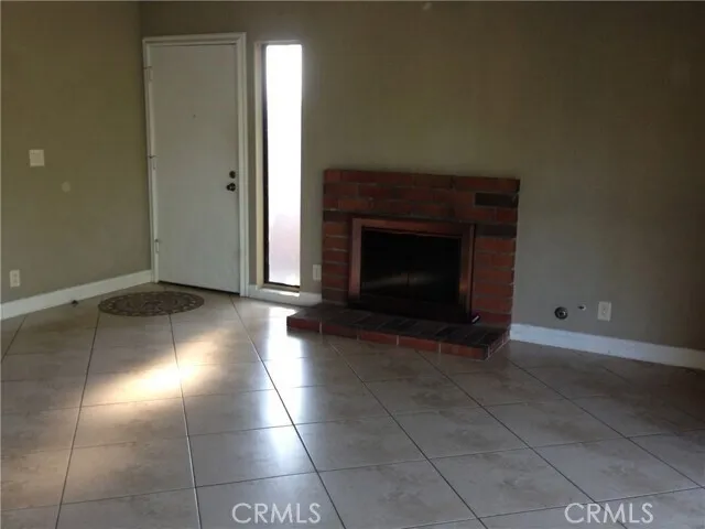 1355 S Walnut Anaheim, CA 92802