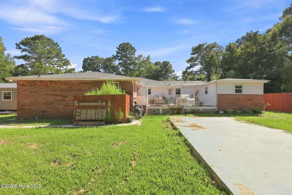 189 Country Club Road Sneads Ferry, NC 28460