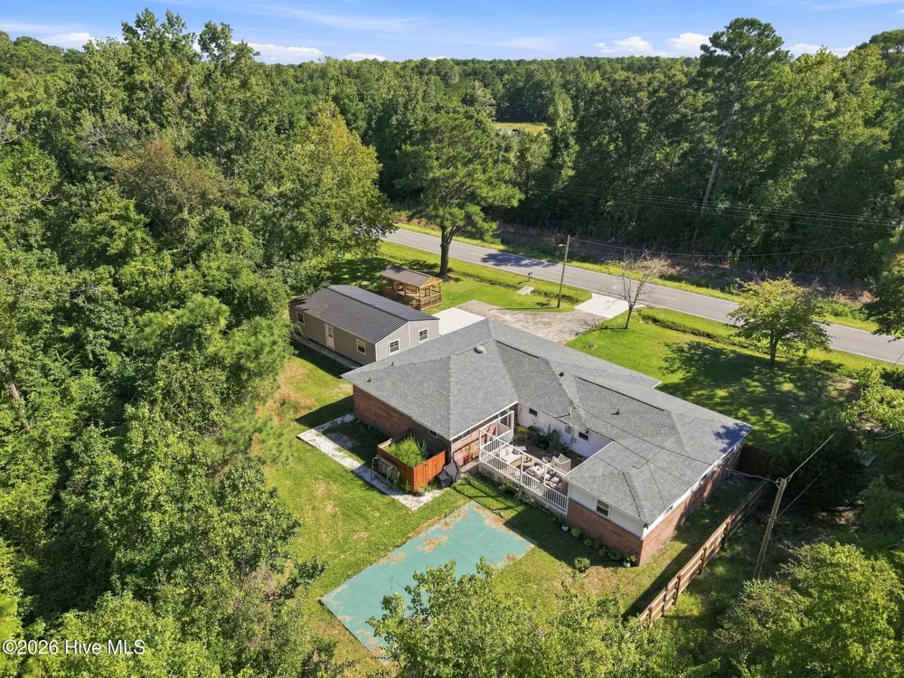 189 Country Club Road Sneads Ferry, NC 28460