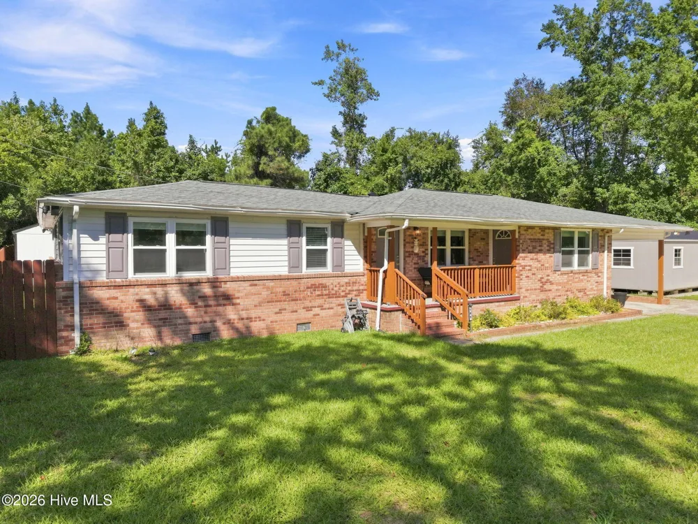189 Country Club Road Sneads Ferry, NC 28460