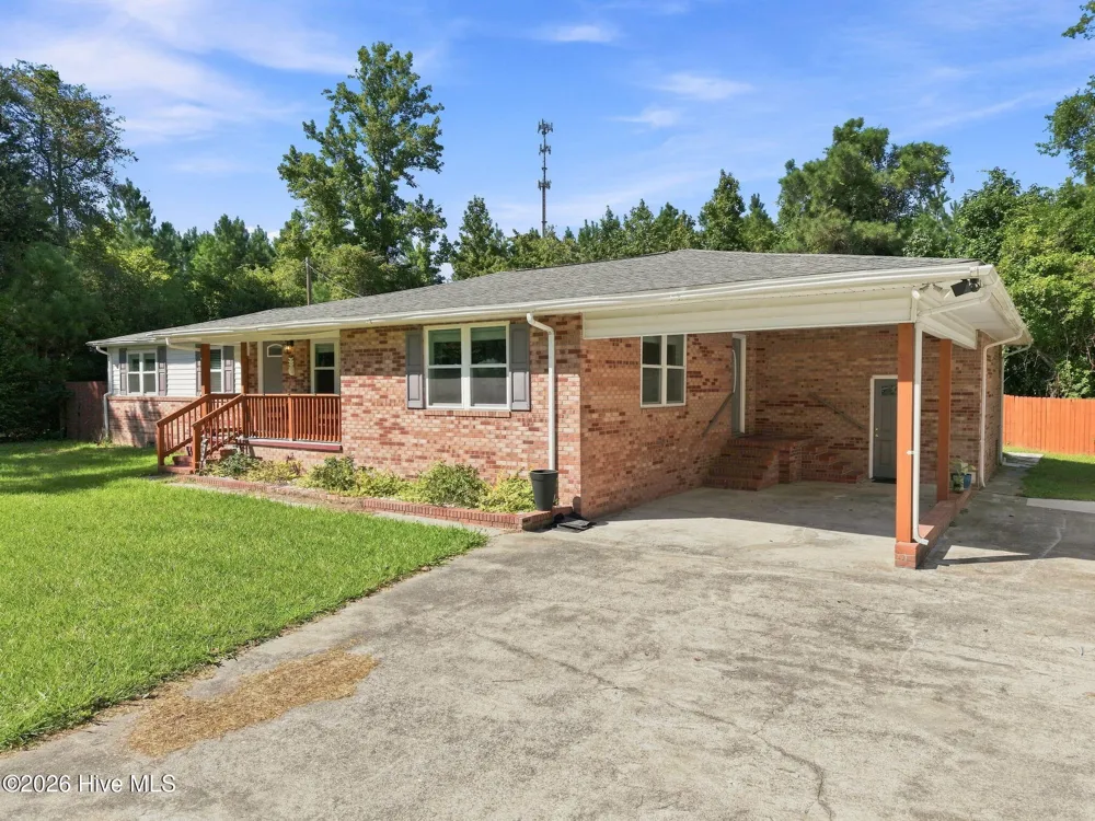 189 Country Club Road Sneads Ferry, NC 28460