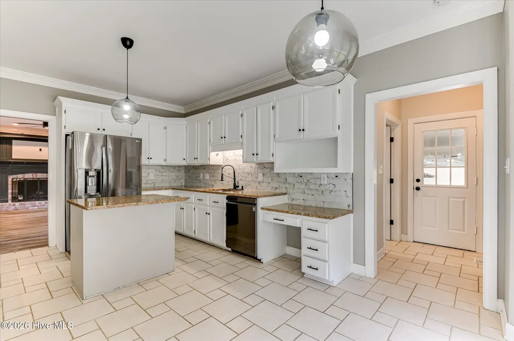 607 Mckinnes Branch Evans, GA 30809