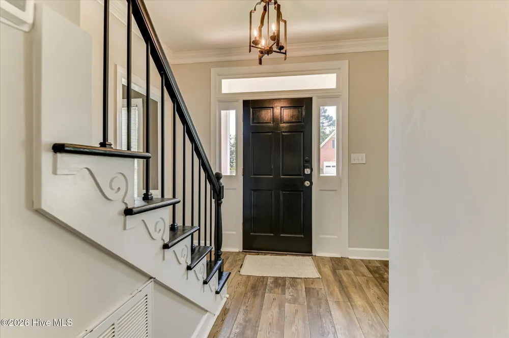 607 Mckinnes Branch Evans, GA 30809