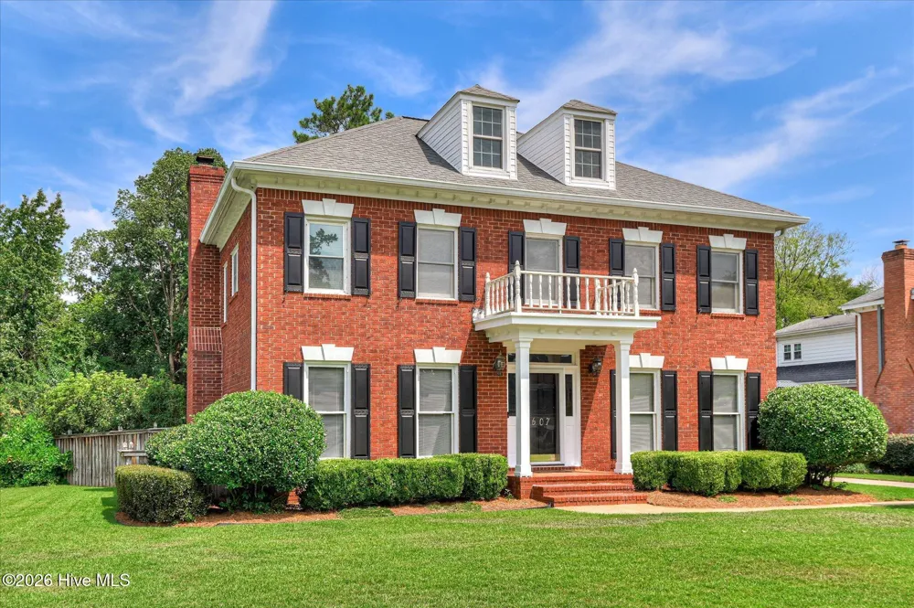 607 Mckinnes Branch Evans, GA 30809
