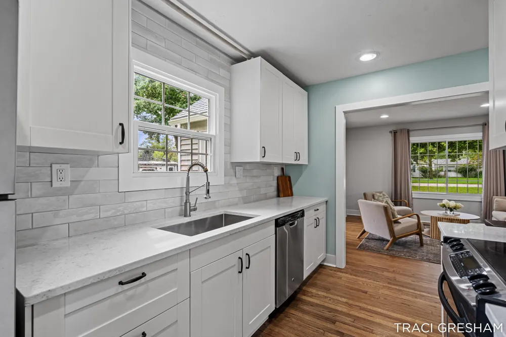 3740 Lake Harbor Road Norton Shores, MI 49441