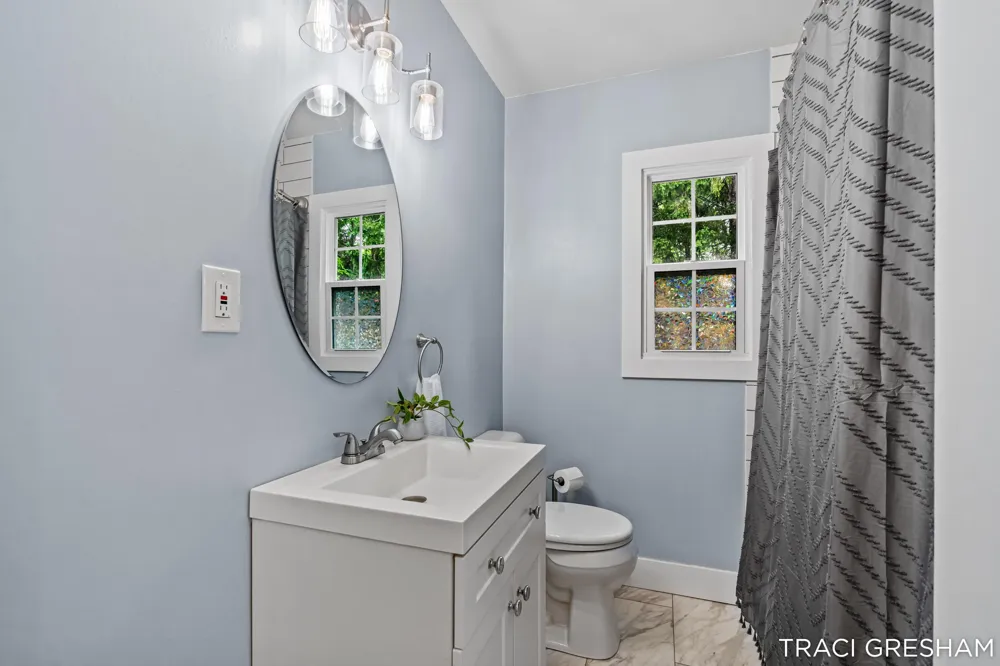 3740 Lake Harbor Road Norton Shores, MI 49441