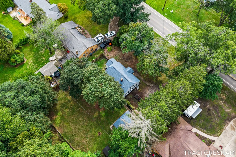 3740 Lake Harbor Road Norton Shores, MI 49441