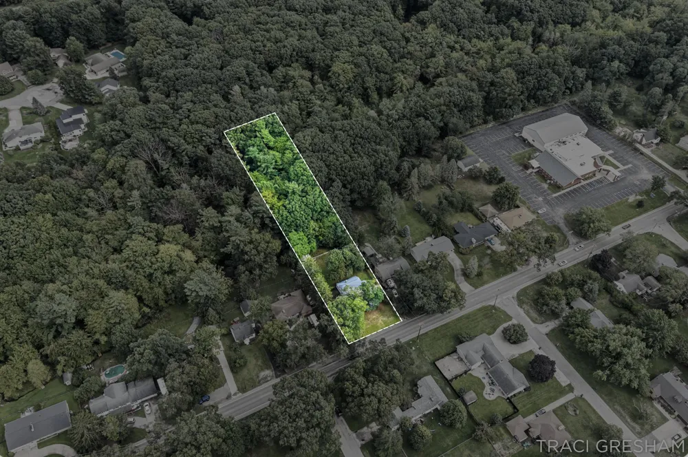 3740 Lake Harbor Road Norton Shores, MI 49441