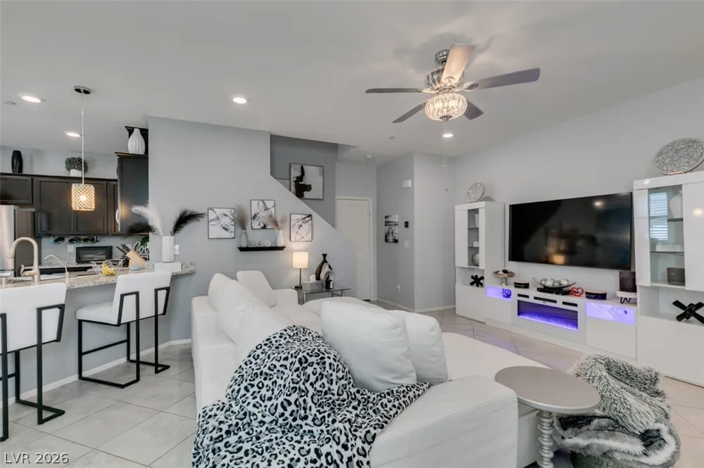 2927 Tranquil Brook Avenue Henderson, NV 89044