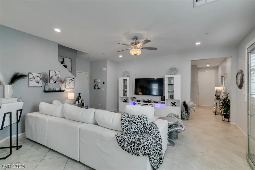 2927 Tranquil Brook Avenue Henderson, NV 89044