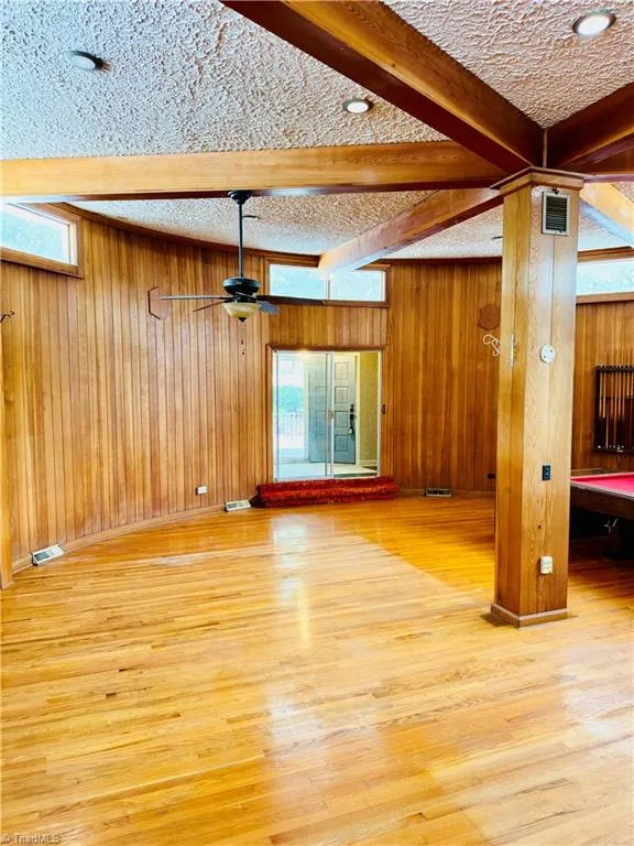 1031 Country Lane Winston-Salem, NC 27107