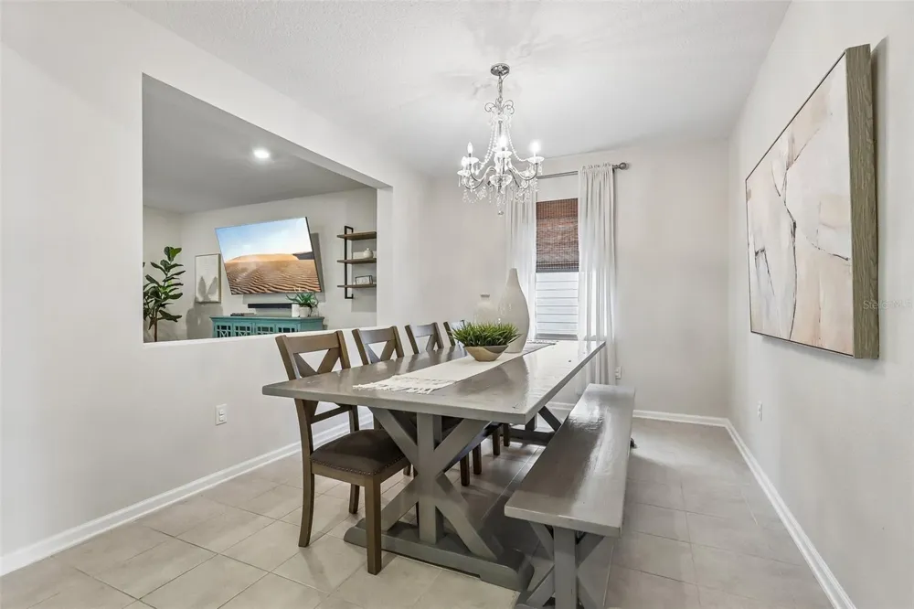 3077 HAWKS HILL LANE Jacksonville, FL 32216