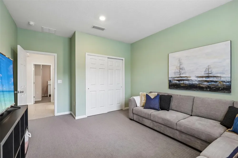 3077 HAWKS HILL LANE Jacksonville, FL 32216
