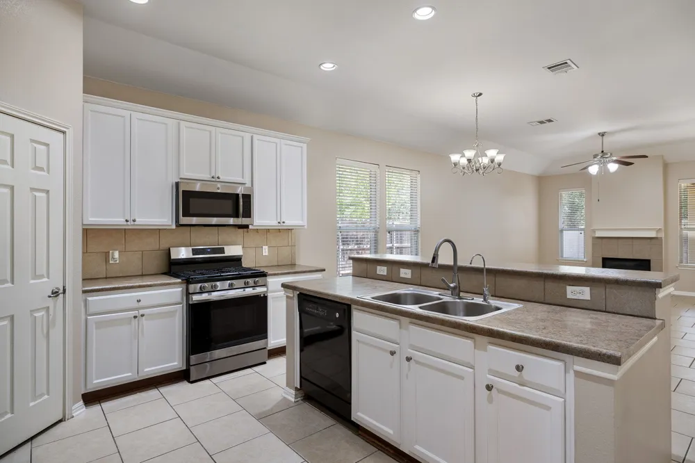 216 Cherry Laurel Drive Cedar Park, TX 78613