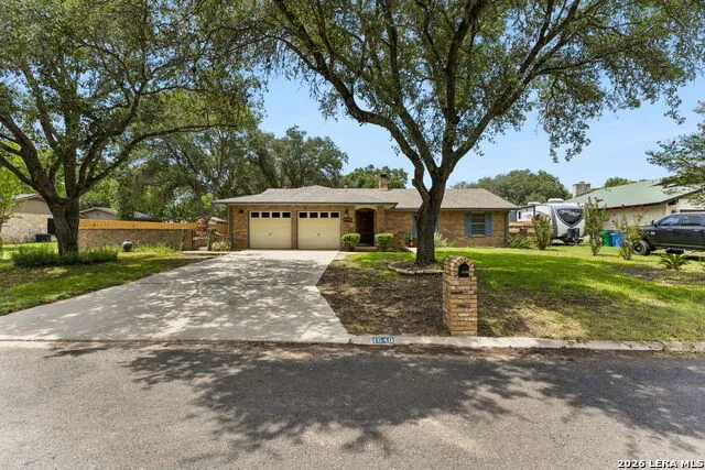 1640 WILLOW LN Seguin, TX 78155