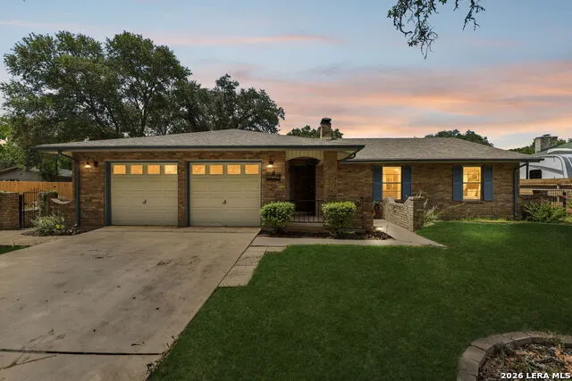 1640 WILLOW LN Seguin, TX 78155