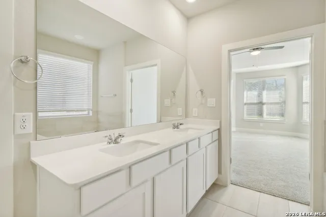10511 Tiger Shark Avenue Boerne, TX 78006