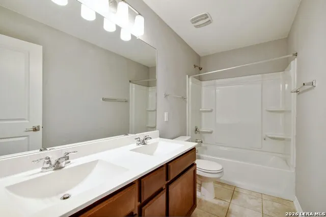 3736 Point Loma Converse, TX 78109