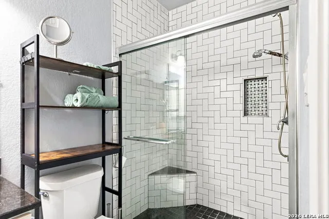 212 W Baylor San Antonio, TX 78204