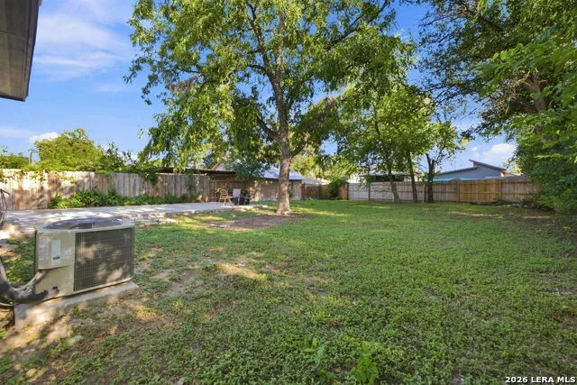 212 W Baylor San Antonio, TX 78204