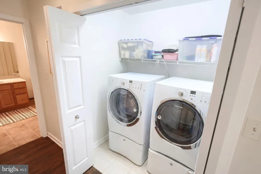 77 WESTVIEW MNR #77 York, PA 17408