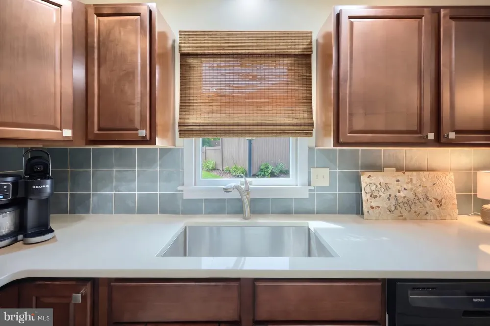 77 WESTVIEW MNR #77 York, PA 17408