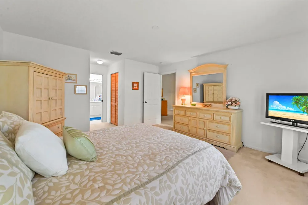 1324 Cape May Lane 