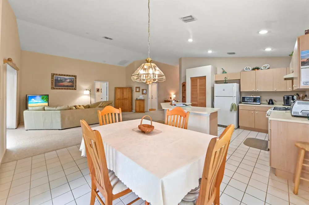 1324 Cape May Lane 