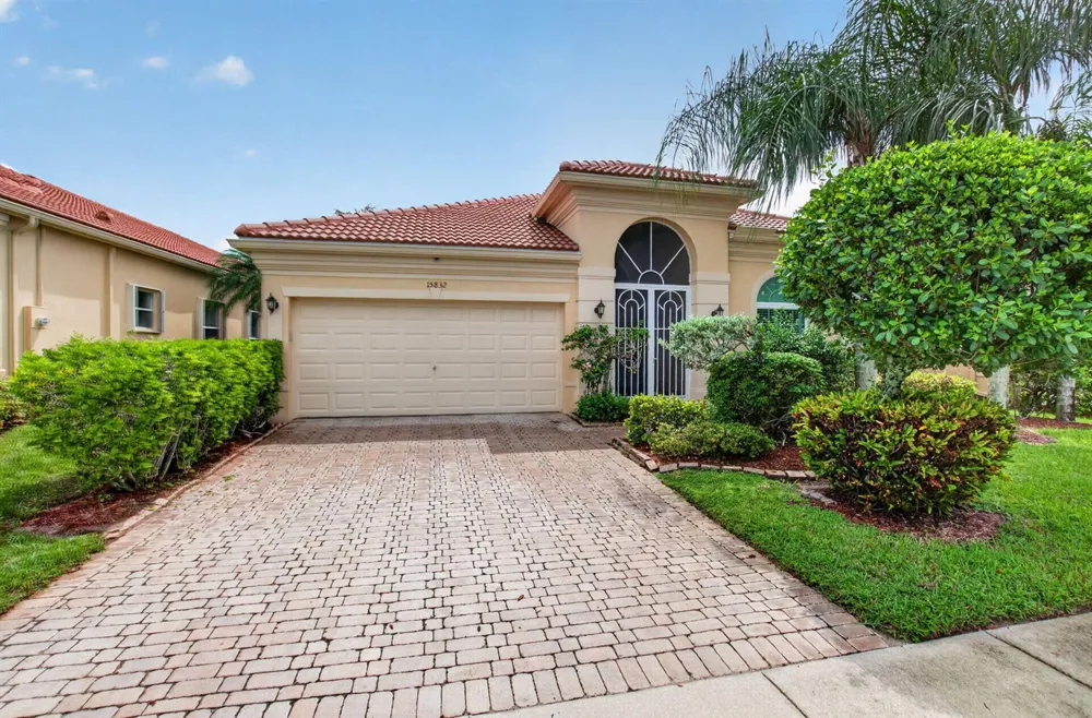 15832 Vivanco Street Delray Beach, FL 33446
