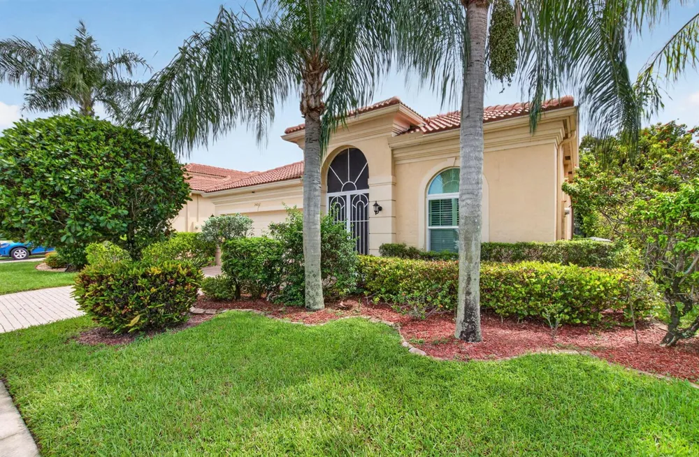15832 Vivanco Street Delray Beach, FL 33446