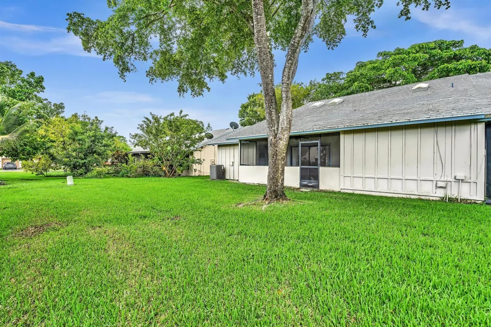 6014 NW 78th Way Tamarac, FL 33321