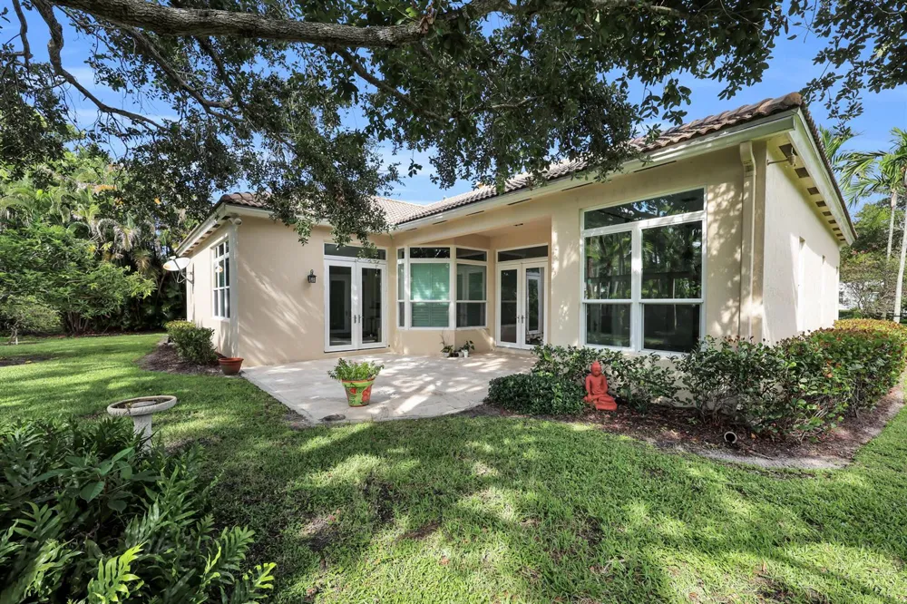 103 MAGNOLIA WAY Tequesta, FL 33469