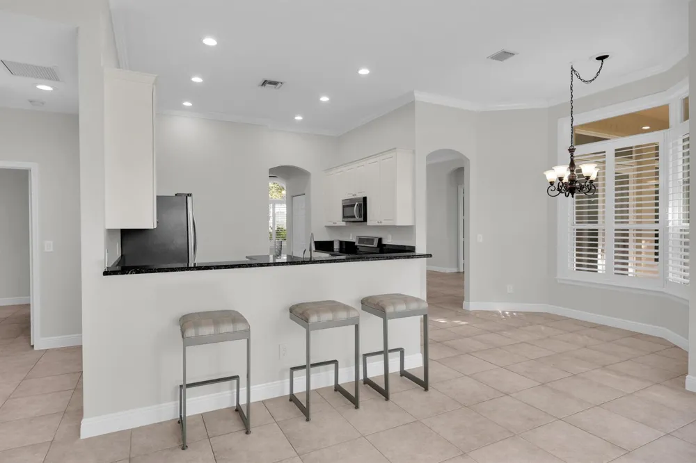 103 MAGNOLIA WAY Tequesta, FL 33469