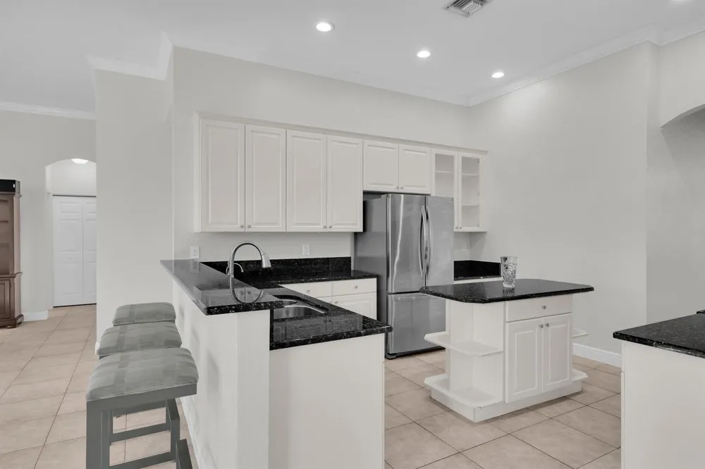 103 MAGNOLIA WAY Tequesta, FL 33469