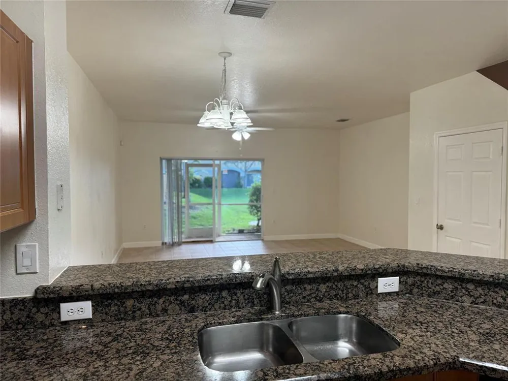 1721 SW 81st Terrace North Lauderdale, FL 33068