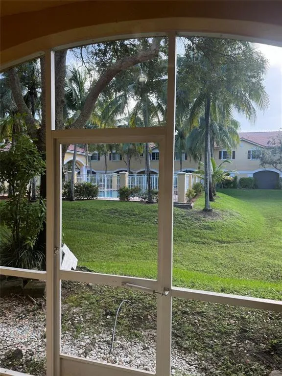 1721 SW 81st Terrace North Lauderdale, FL 33068