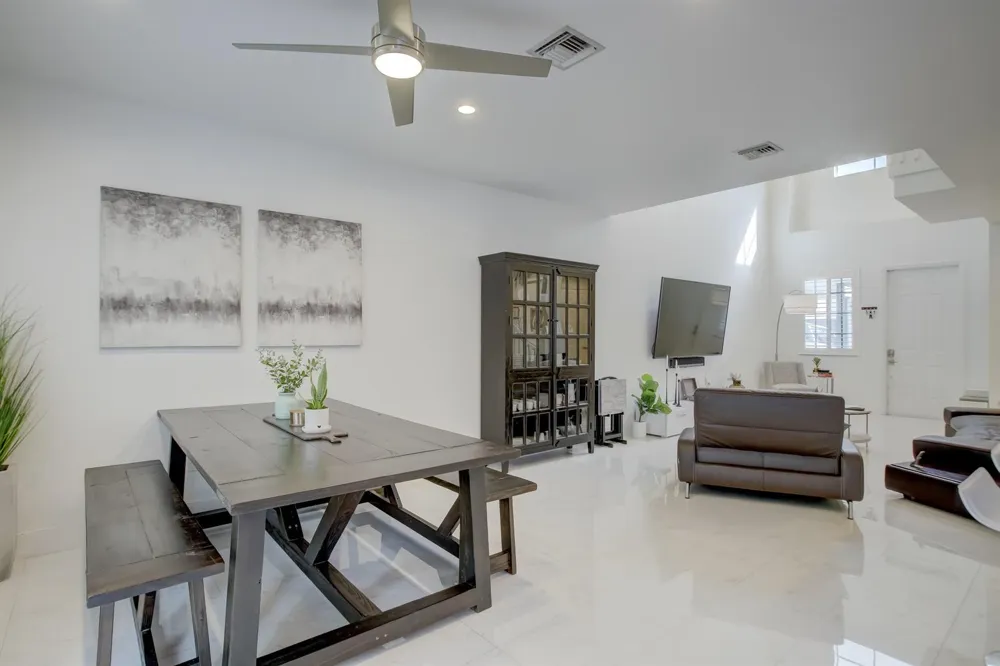 131 S East 7th Way #131 Pompano Beach, FL 33060
