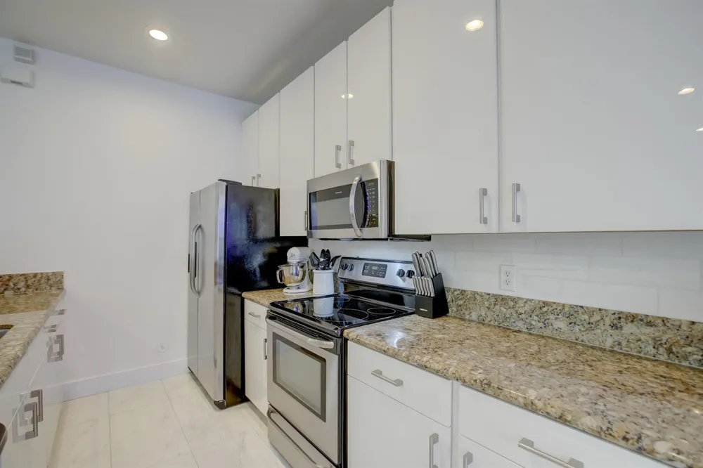 131 S East 7th Way #131 Pompano Beach, FL 33060