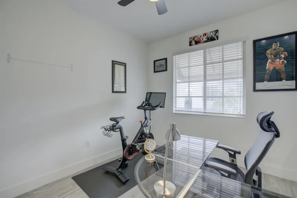 131 S East 7th Way #131 Pompano Beach, FL 33060
