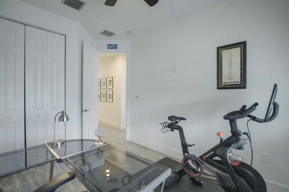 131 S East 7th Way #131 Pompano Beach, FL 33060