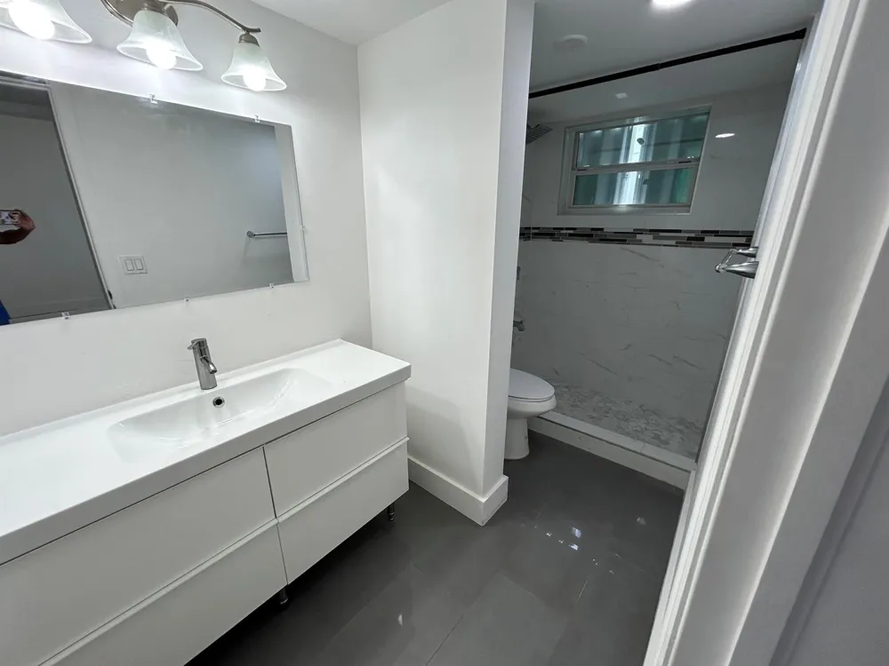 1534 SE 15th Street #5 Fort Lauderdale, FL 33316