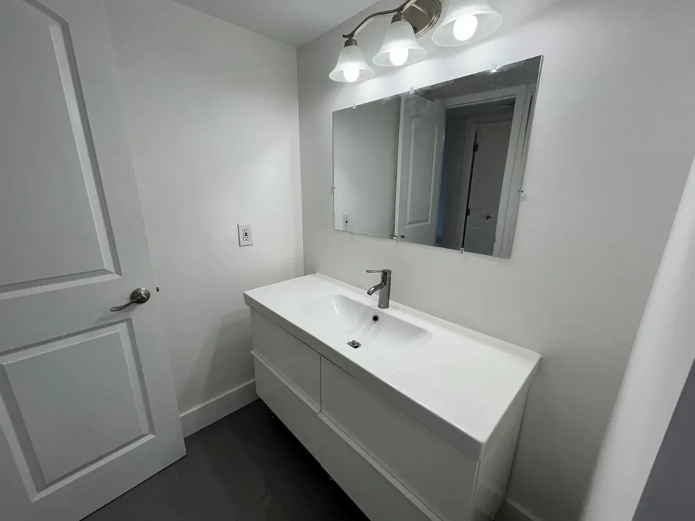1534 SE 15th Street #5 Fort Lauderdale, FL 33316