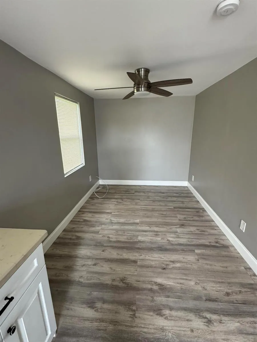 3890 Lakewood Road Palm Springs, FL 33461