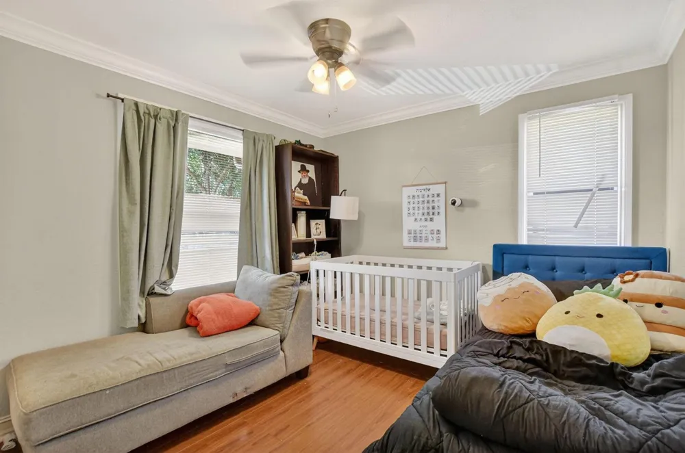 21895 LAKE FOREST CIRCLE #201 Boca Raton, FL 33433